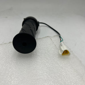 GRIP - RIGHT HANDLEBAR TWIST THROTTLE (MQi+)