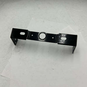 BRACKET, SIDE REFLECTOR (G400)