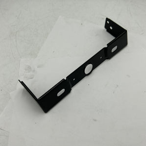 BRACKET, SIDE REFLECTOR (G400)