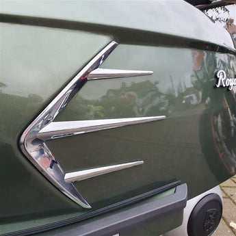 Cowl Flash Accent (Left Side); Royal Alloy GT150, GP300S